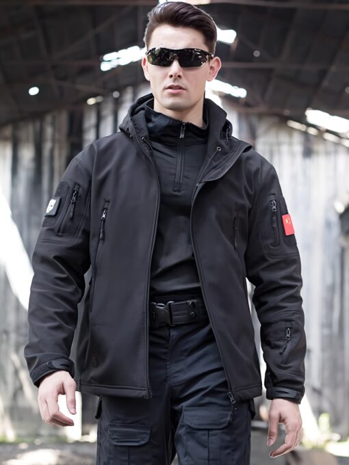 Men'S Tactical Hooded Jacket, Outdoor Soft Shell Shark Skin Jackets With Fleece, Multi Pocket, Autumn And Winter Warm Climbing Windproof Sports Coats, Casual Thermal Zip Up Outfit